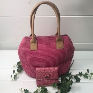 Jaclyn Smith Straw Purse with free pink mini wallet